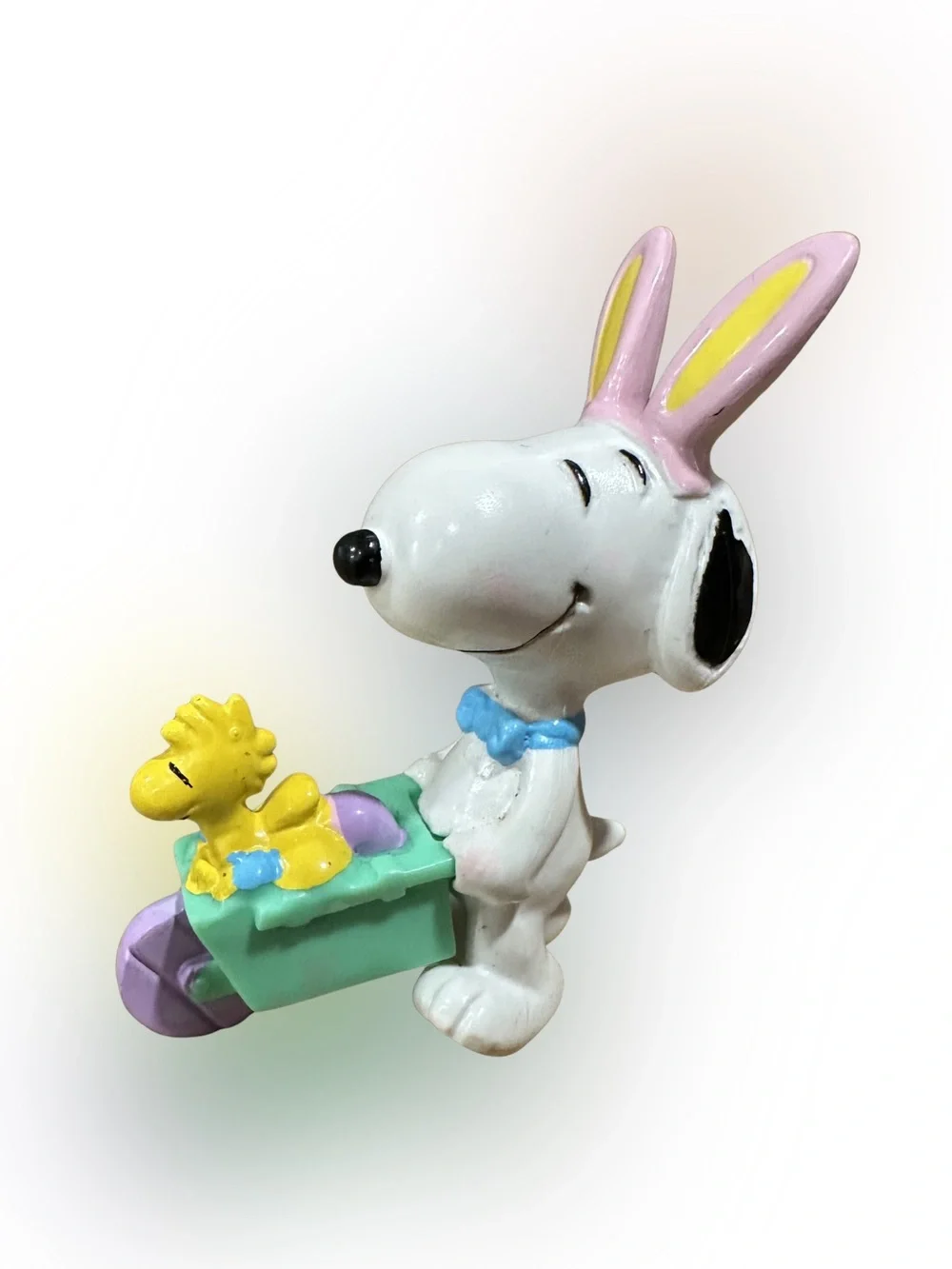 Vintage Peanuts Snoopy Woodstock Christmas Ornament & Mini Easter Figure